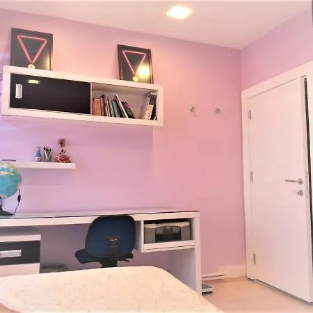 Muzikhome *