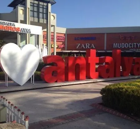 Muzikhome Apartment Antalya