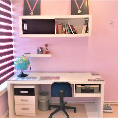 Muzikhome Apartment *