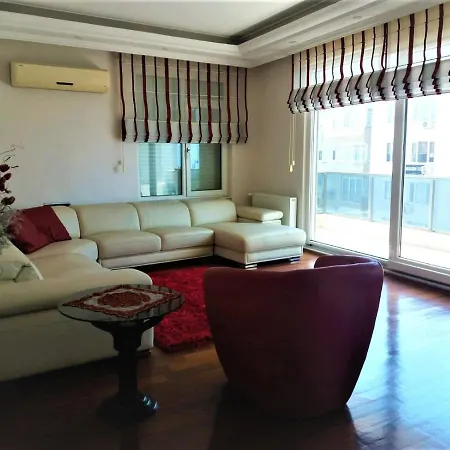 Muzikhome Apartment Antalya