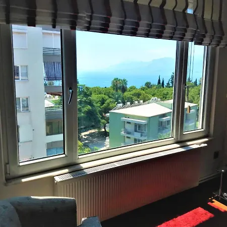 Muzikhome Apartment *